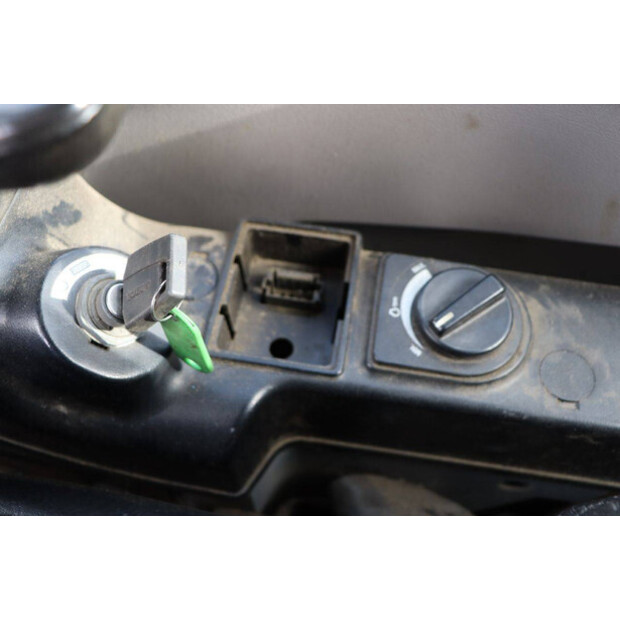 2015 Volvo ECR88D-46269947