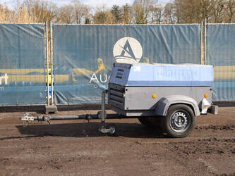 صورة ل كومبروسر 2008 أطلس كوبكو XAS37 KD HA