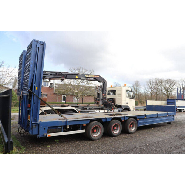 1981 بولتويس T24L-46270068