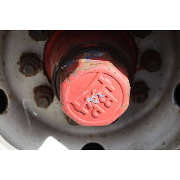 1981 بولتويس T24L-46270075