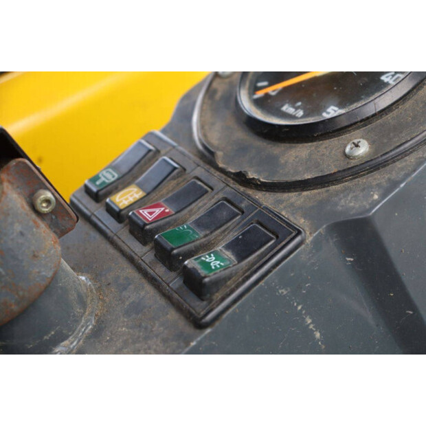 2004 رافو 540-46270113