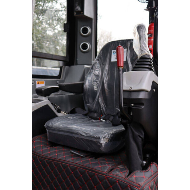 2025 Landward XT35U-46270162