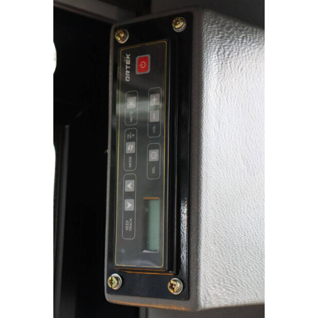 2025 Landward XT35U-46270174