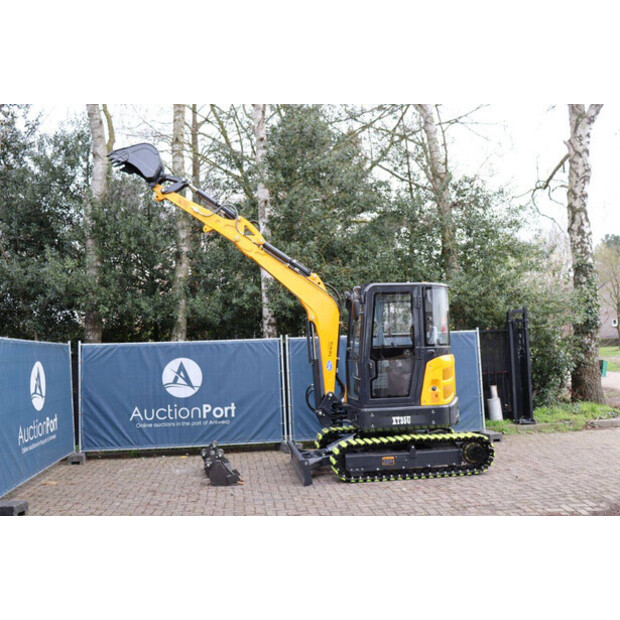 2025 Landward XT35U-46270178