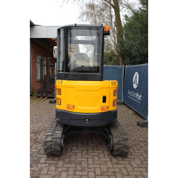 2025 Landward XT25U-46270187