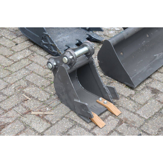 2025 Landward XT25U-46270198