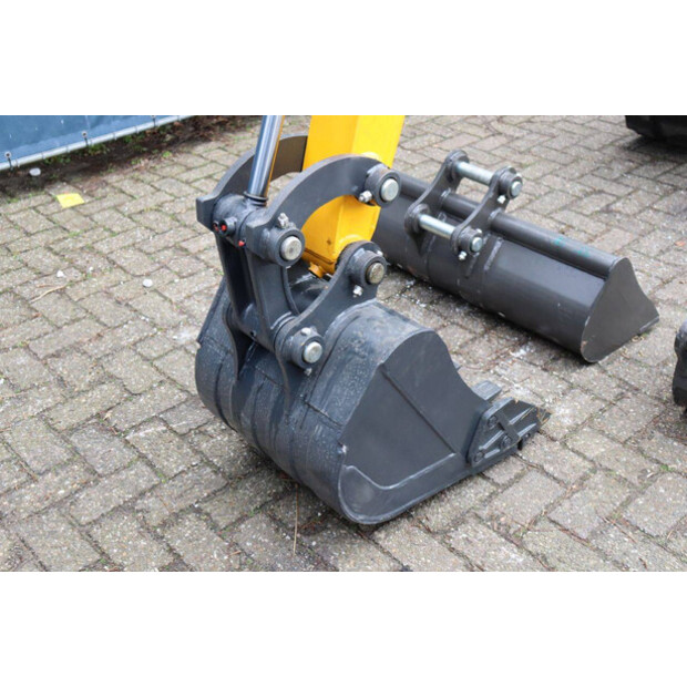 2025 Landward XT25U-46270205