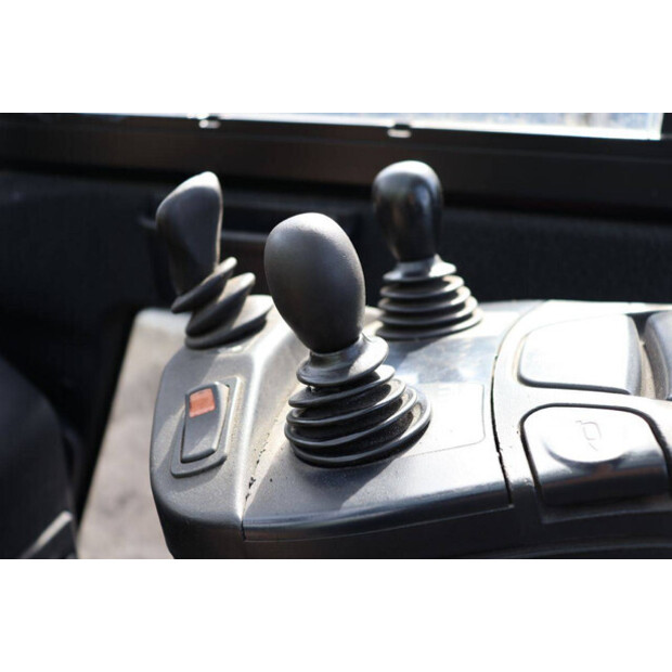 2018 Linde H25T-02-46270275