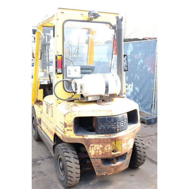 2001 هايستر H2.00XM-46270302