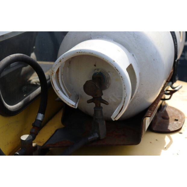 2001 هايستر H2.00XM-46270306