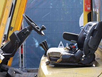 2001-hyster-h2-00xm-46270311