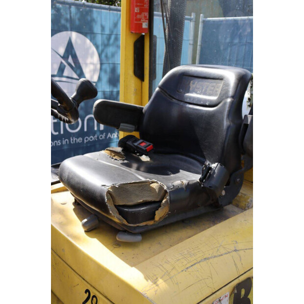 2001 هايستر H2.00XM-46270312