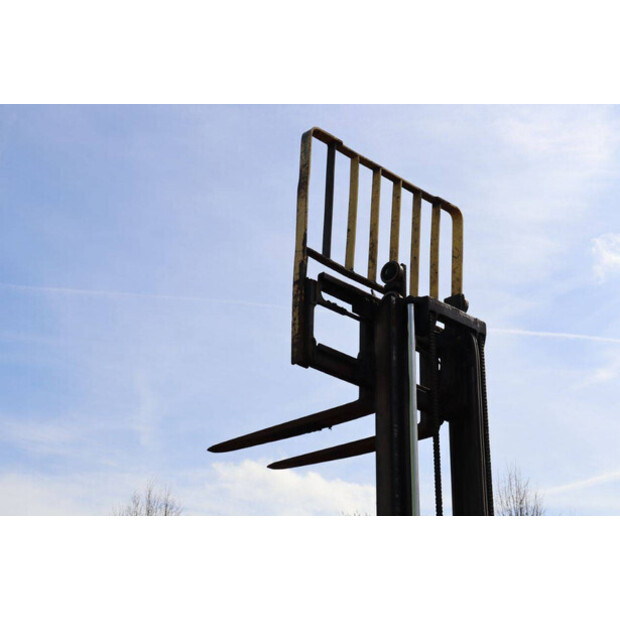 2001 هايستر H2.00XM-46270330