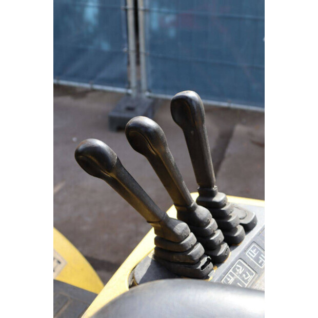 2001 هايستر H2.00XM-46270361