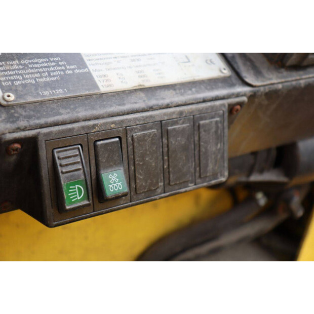 2001 هايستر H2.00XM-46270362