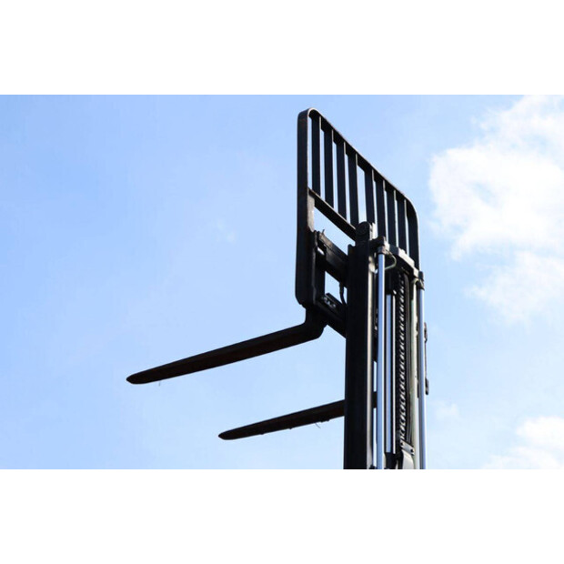 2007 Linde H25T-46270489