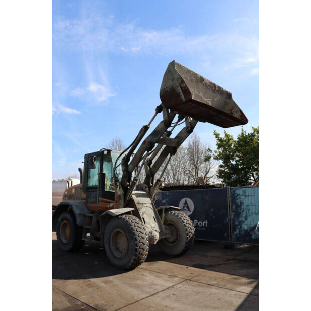 2003 CASE 521D-46270531