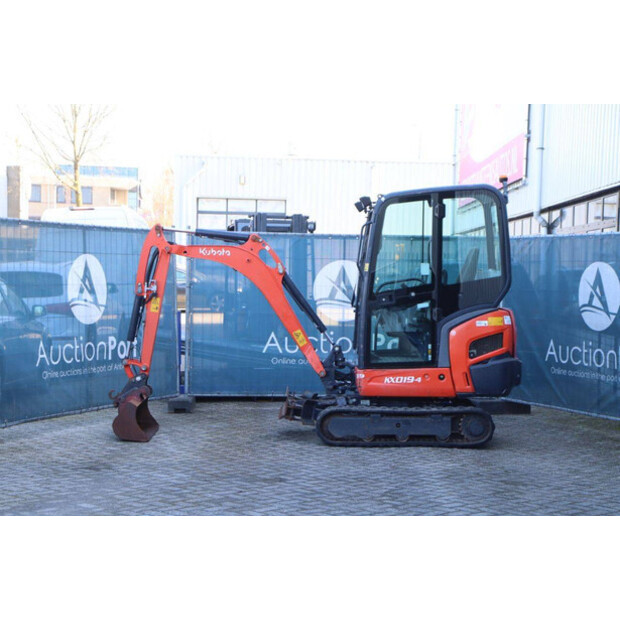 2019 كوبوتا KX019-4-46270675