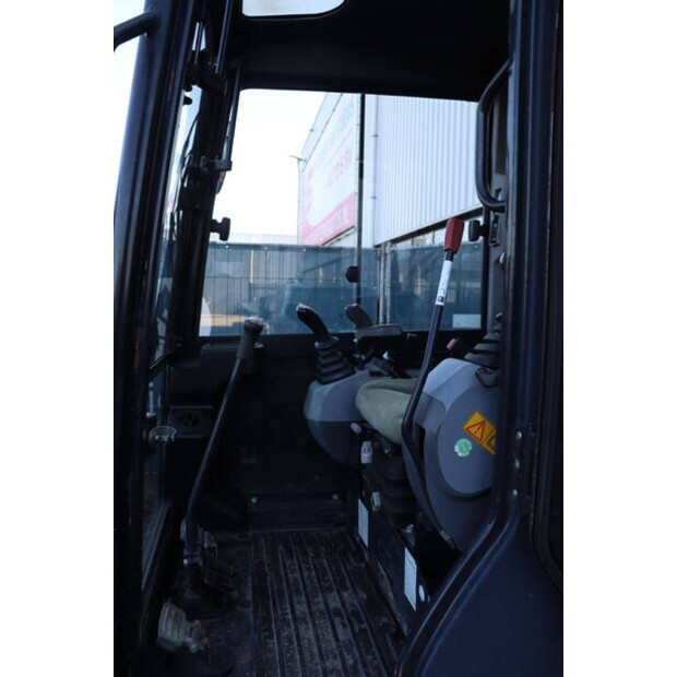 2017 KUBOTA KX61-3-46270731