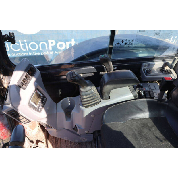 2015 KUBOTA KX057-4-46270816