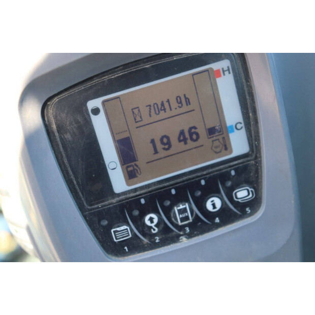 2015 KUBOTA KX057-4-46270817