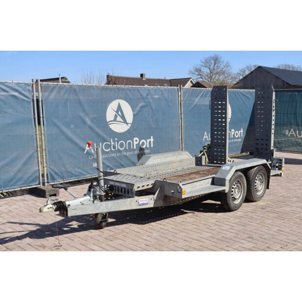 2016 Brian James T-02-T-46270836