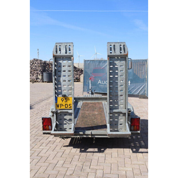 2016 Brian James T-02-T-46270838