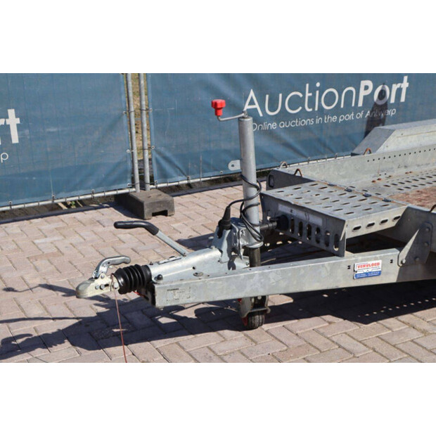 2016 Brian James T-02-T-46270842