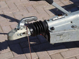 2016-brian-james-t-02-t-46270843