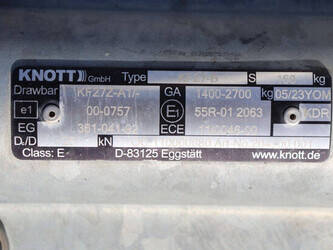 2016-brian-james-t-02-t-46270845