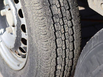 2016-brian-james-t-02-t-46270850