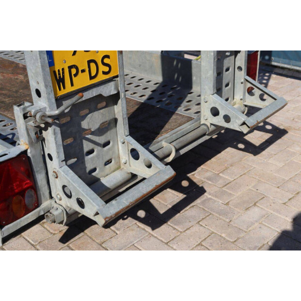 2016 Brian James T-02-T-46270852