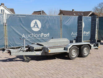 Image for Vehicle Transporters 2016 Brian James CARGO