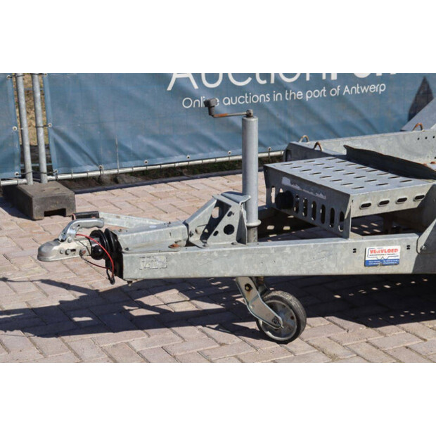 2016 Brian James CARGO-46270861