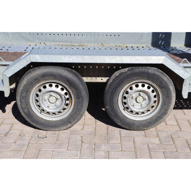 2016 Brian James CARGO-46270864