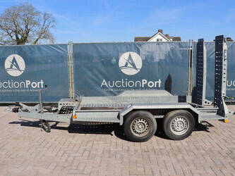 2020-brian-james-t-02-t-46270872