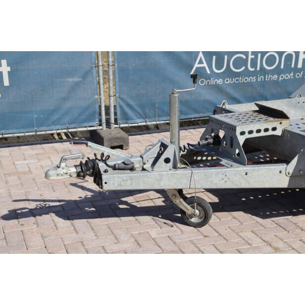 2020 بريان جيمس T-02-T-46270878