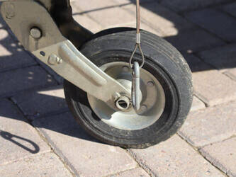 2020-brian-james-t-02-t-46270880