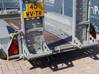 2020-brian-james-t-02-t-46270886