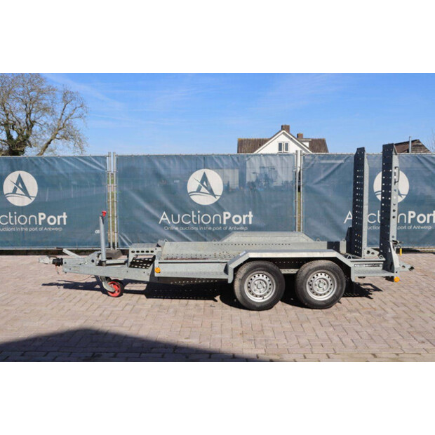 2019 Brian James T-02-T-46270909