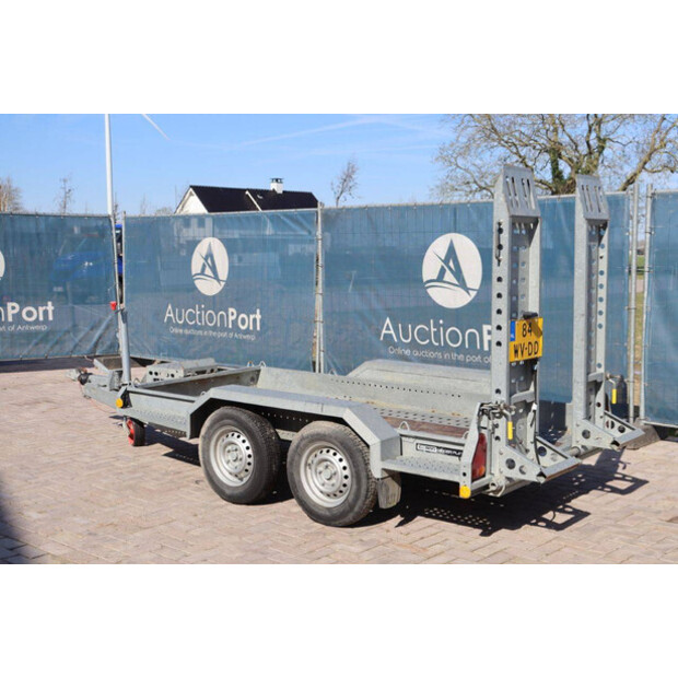 2019 Brian James T-02-T-46270910