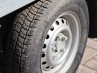 2019-brian-james-t-02-t-46270921