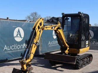 2017-caterpillar-302-4d-1436981-46270953