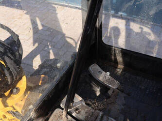 2017-caterpillar-302-4d-1436981-46270968