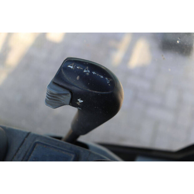 2017 Caterpillar 302.4D-46270972