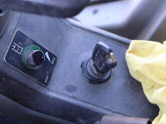 2017-caterpillar-302-4d-1436981-46270974