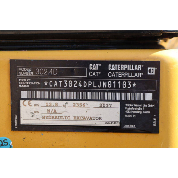 2017 Caterpillar 302.4D-46270983
