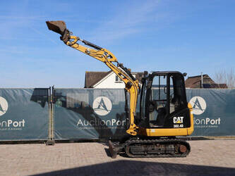 2017-caterpillar-302-4d-1436981-46270984