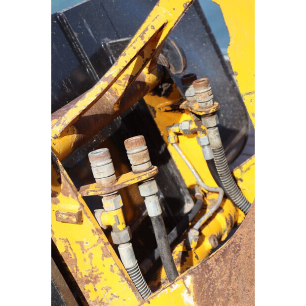 2000 Ahlmann AZ85-46271000