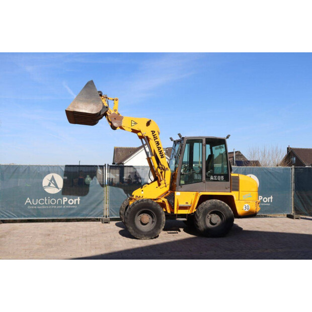 2000 Ahlmann AZ85-46271026
